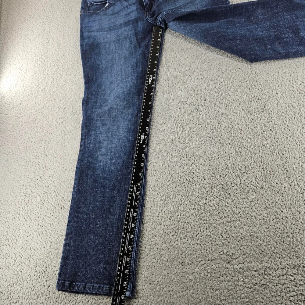 Wrangler Jeans‎ Womens 12 Blue Mid Rise Straight Leg Dark Wash Stretch Denim